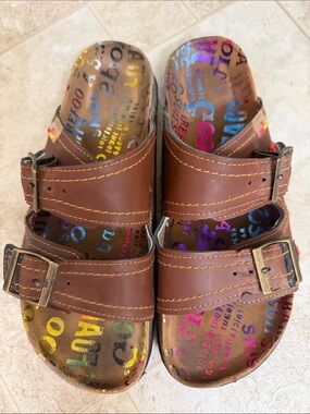 Brown Double-Buckle Women’s Sandals with Colorful Footbed